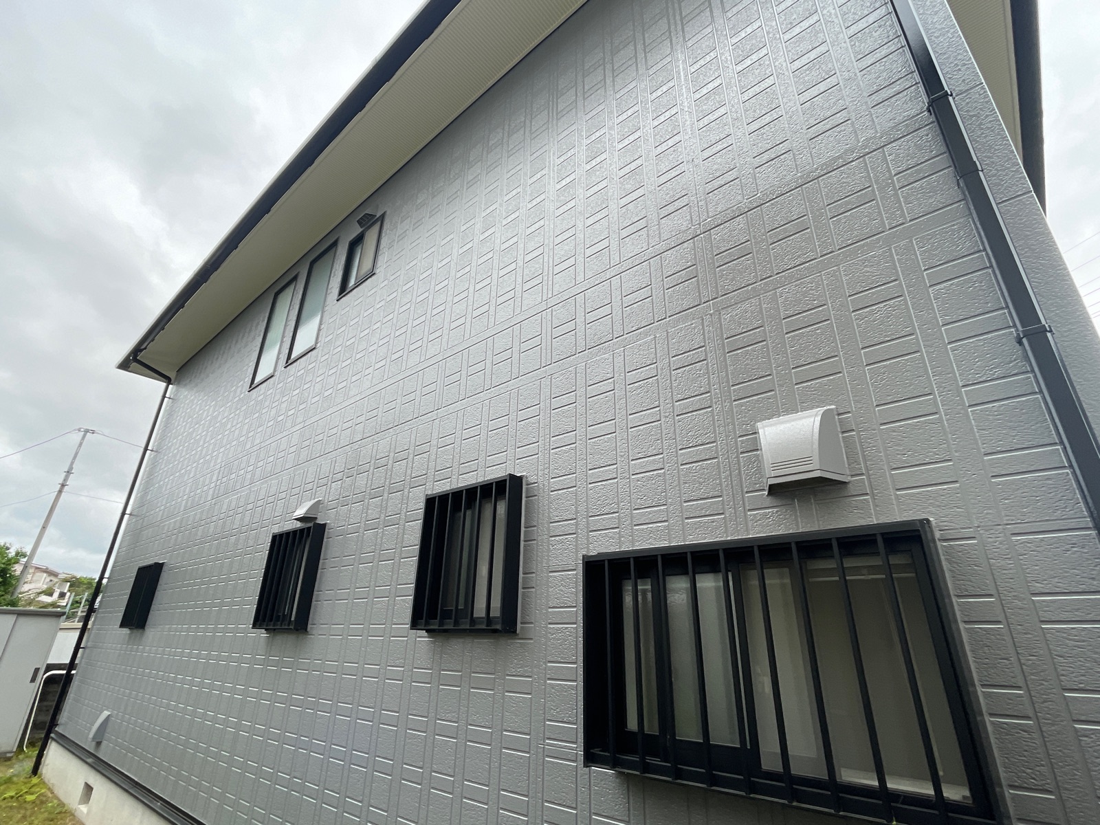 【1年点検】水戸市中丸町　外壁・屋根塗装 施工イメージ